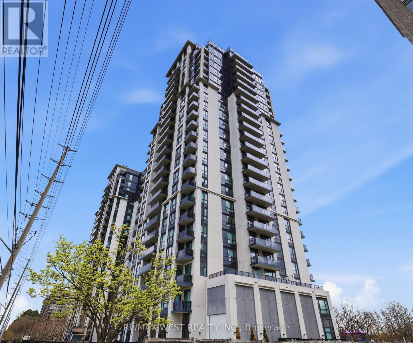 Apartment at 1310 - 202 BURNHAMTHORPE ROAD E, Mississauga (Mississauga Valleys)