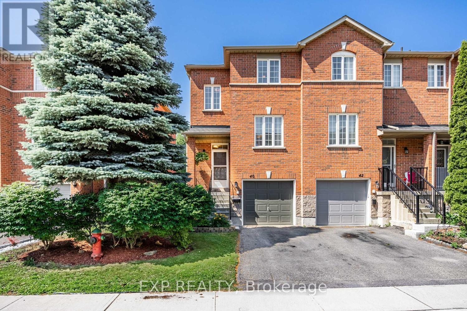 Townhouse at 40 - 120 RAILROAD STREET, Brampton