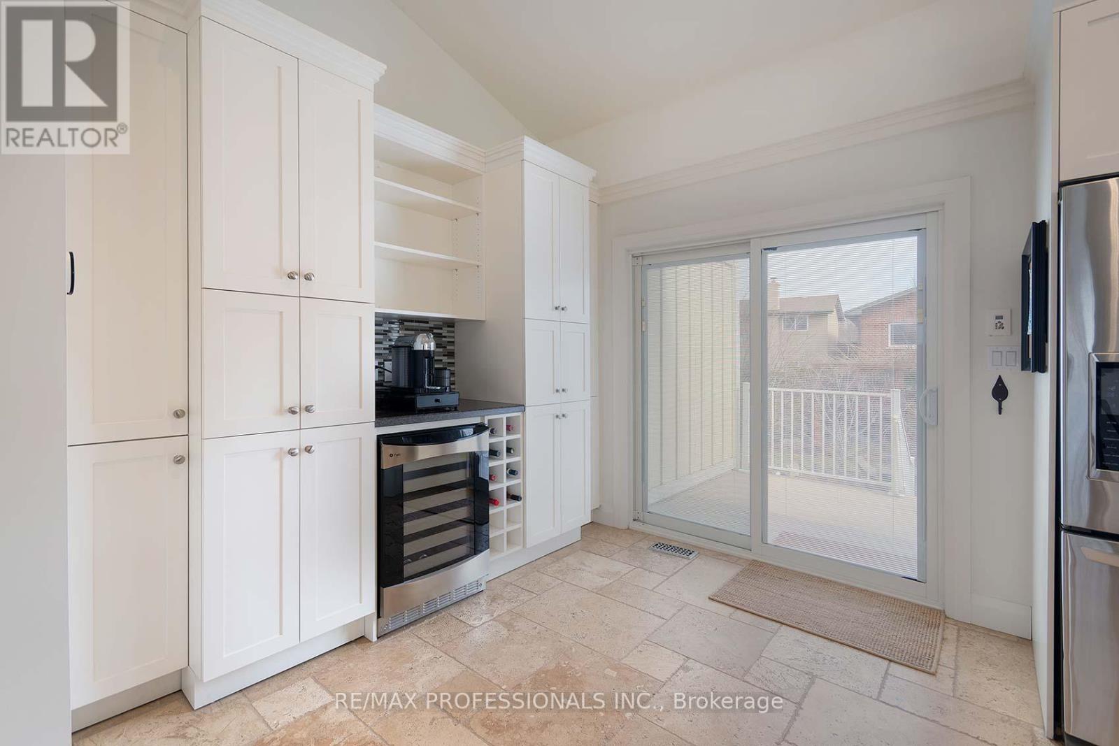 Detached at 321 WENDY LANE, Oakville