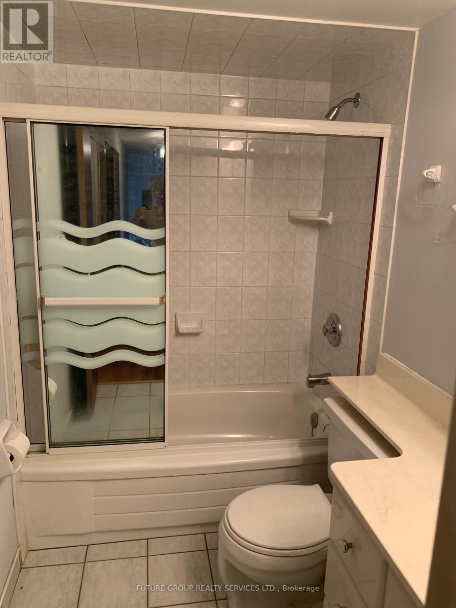 Apartment at 1601 - 3100 KIRWIN AVENUE, Mississauga