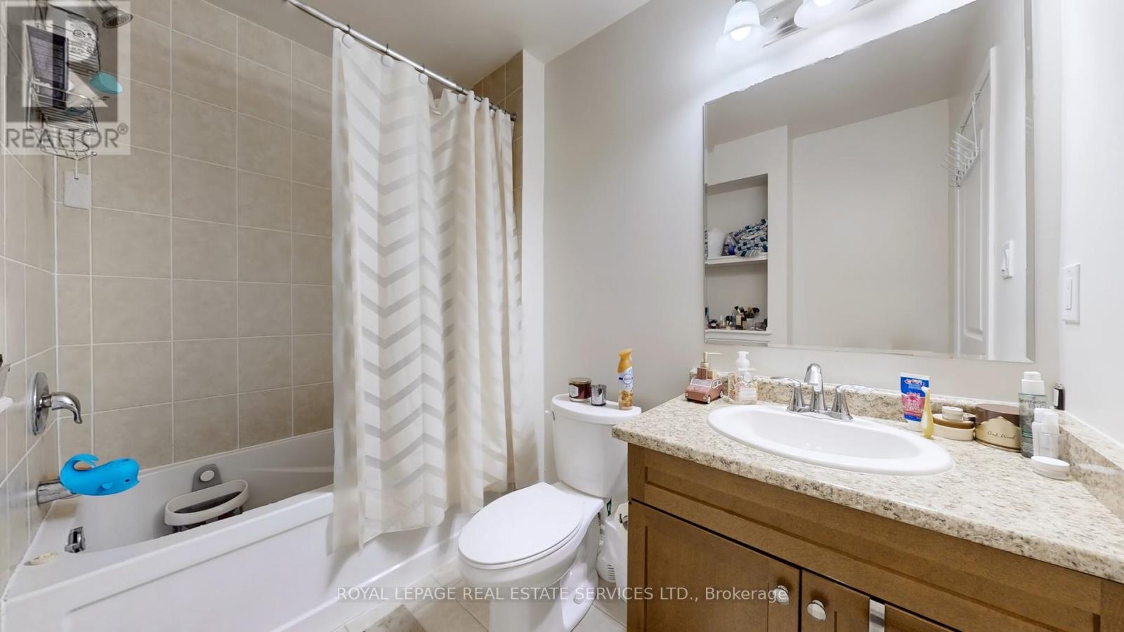 Townhouse at 280 SARAH CLINE DRIVE, Oakville