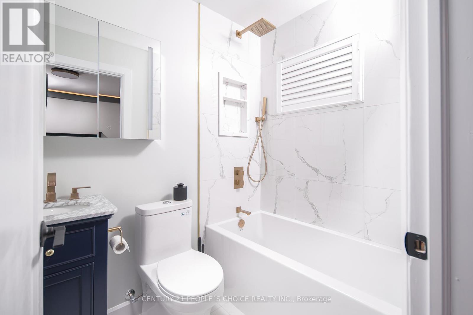 Detached at UPPER - 37 BENTWORTH AVENUE, Toronto