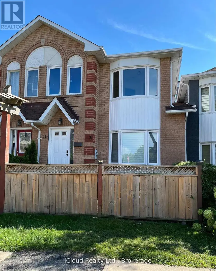 Townhouse at 40 GLENASHTON DRIVE, Oakville