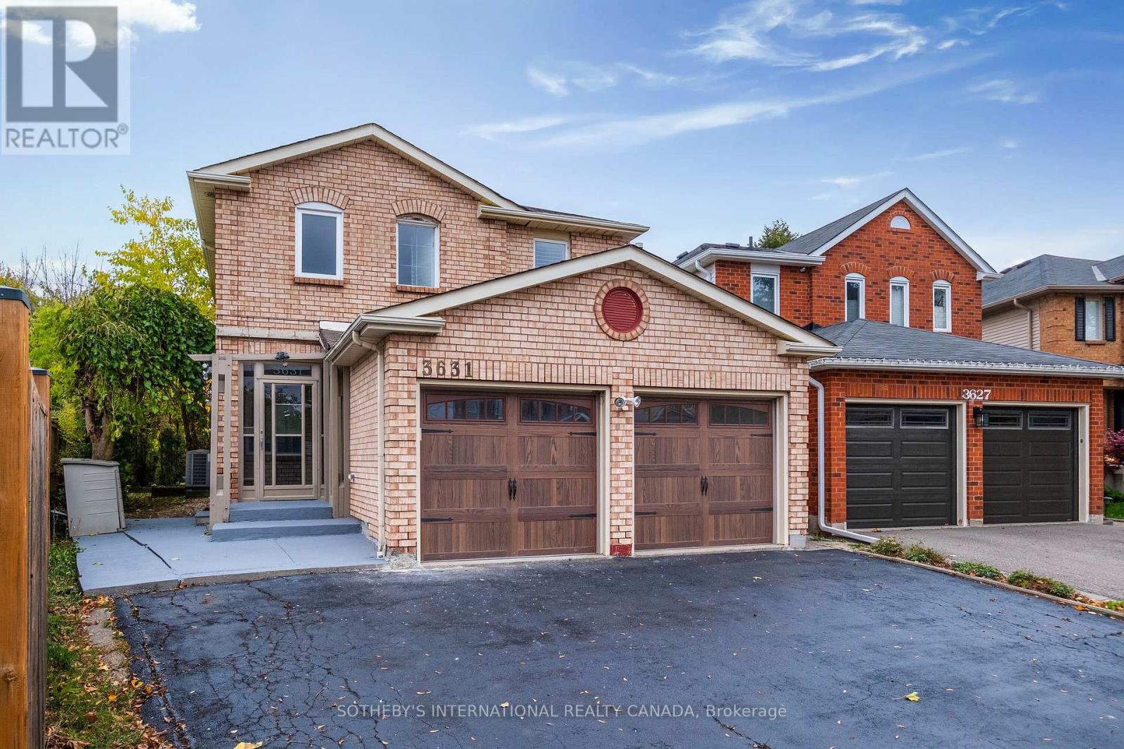 Detached at 3631 CHERRINGTON CRESCENT, Mississauga