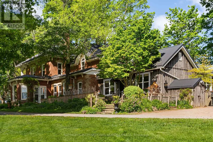 Detached at 18101 SHAWS CREEK ROAD, Caledon
