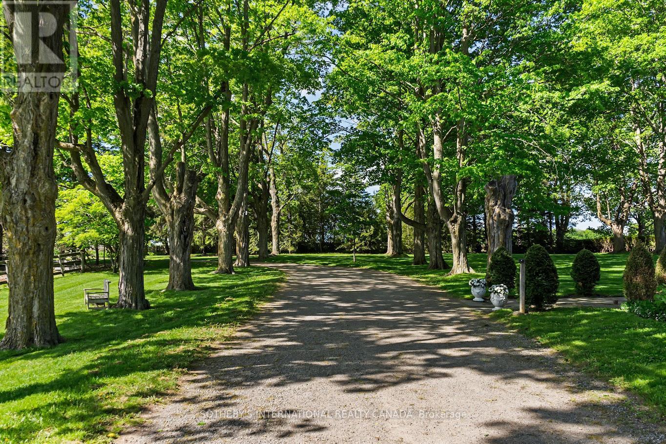 Detached at 18101 SHAWS CREEK ROAD, Caledon
