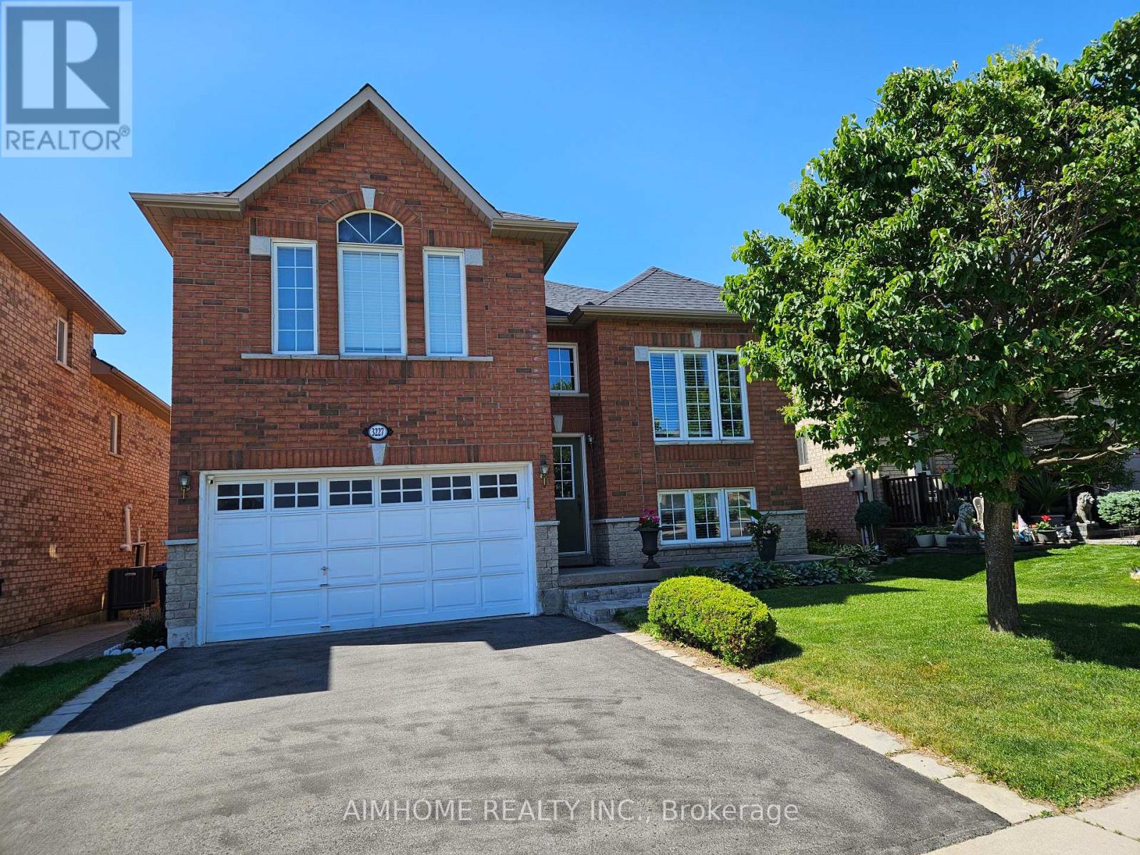 Detached at 3227 SCOTCH PINE GATE, Mississauga