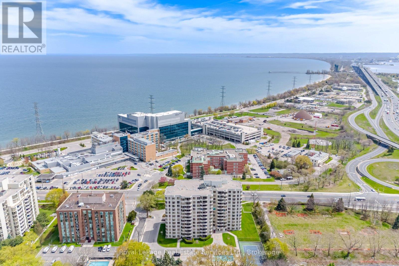 Apartment at 1001 - 1201 NORTH SHORE BOULEVARD E, Burlington