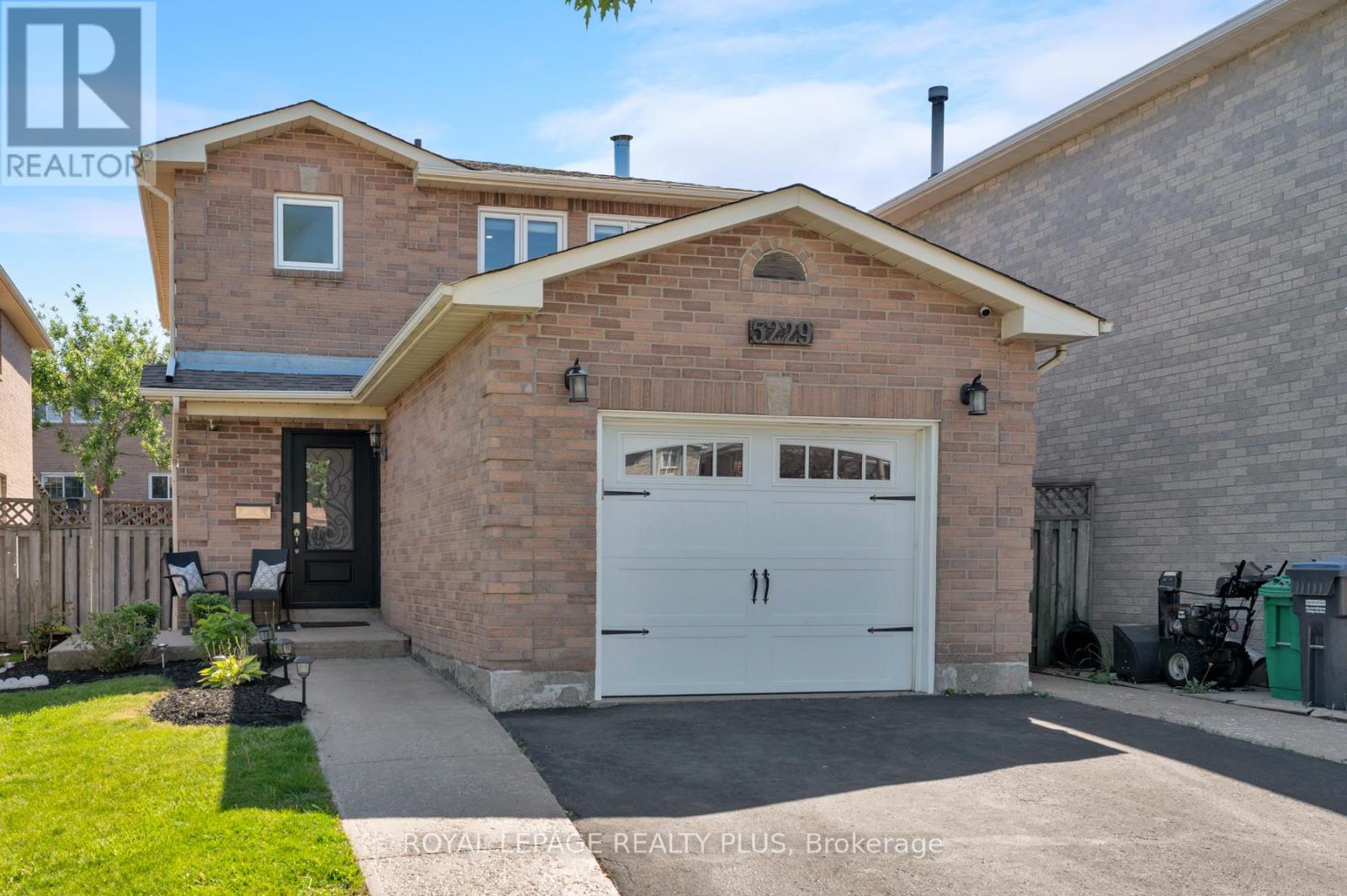 Detached at 5229 PALOMAR CRESCENT, Mississauga (Hurontario)