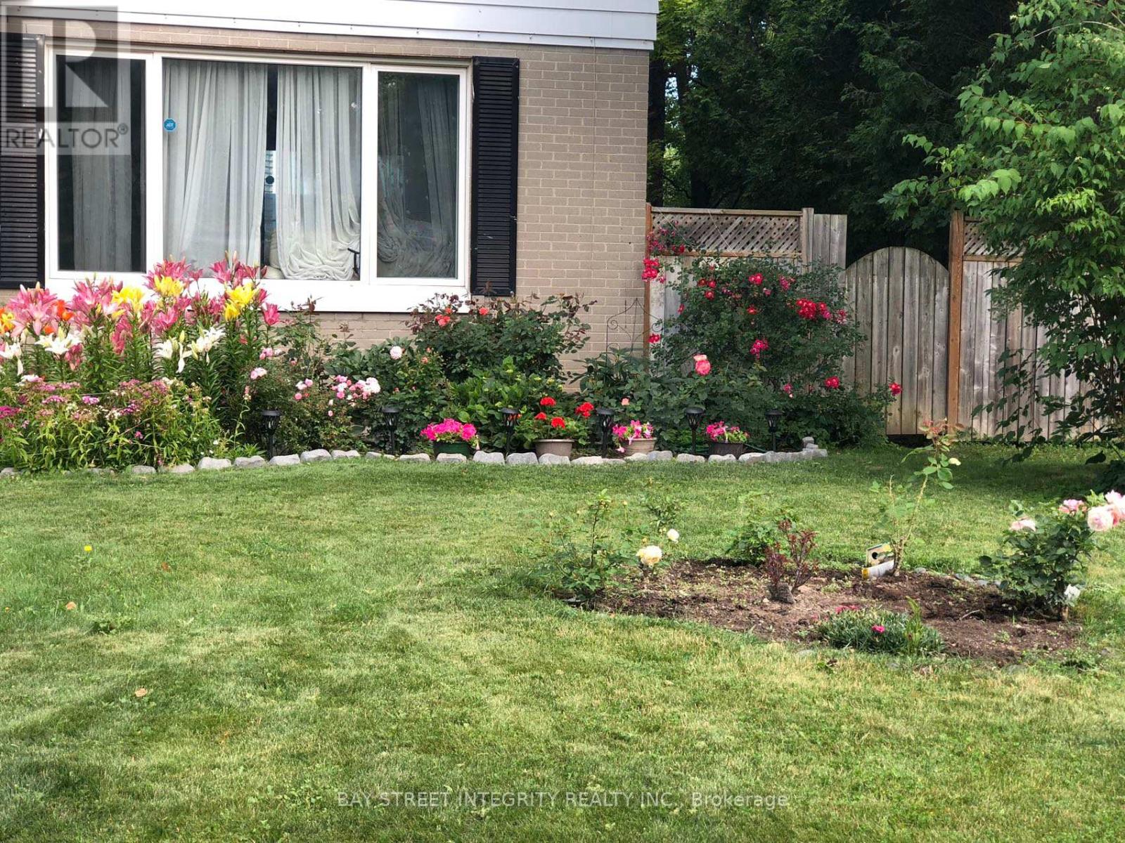 Detached at 26 MORPETH ROAD, Brampton (Brampton East)