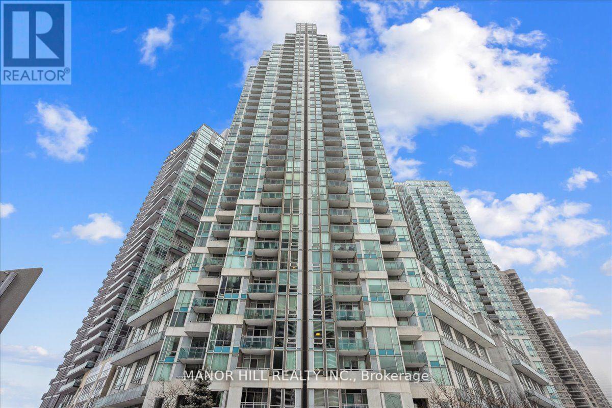 Apartment at 513 - 220 BURNHAMTHORPE ROAD W, Mississauga (City Centre)