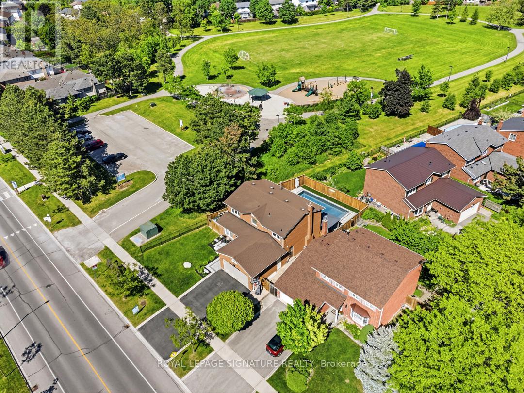 Detached at 752 LAURIER AVENUE, Milton (TM Timberlea)