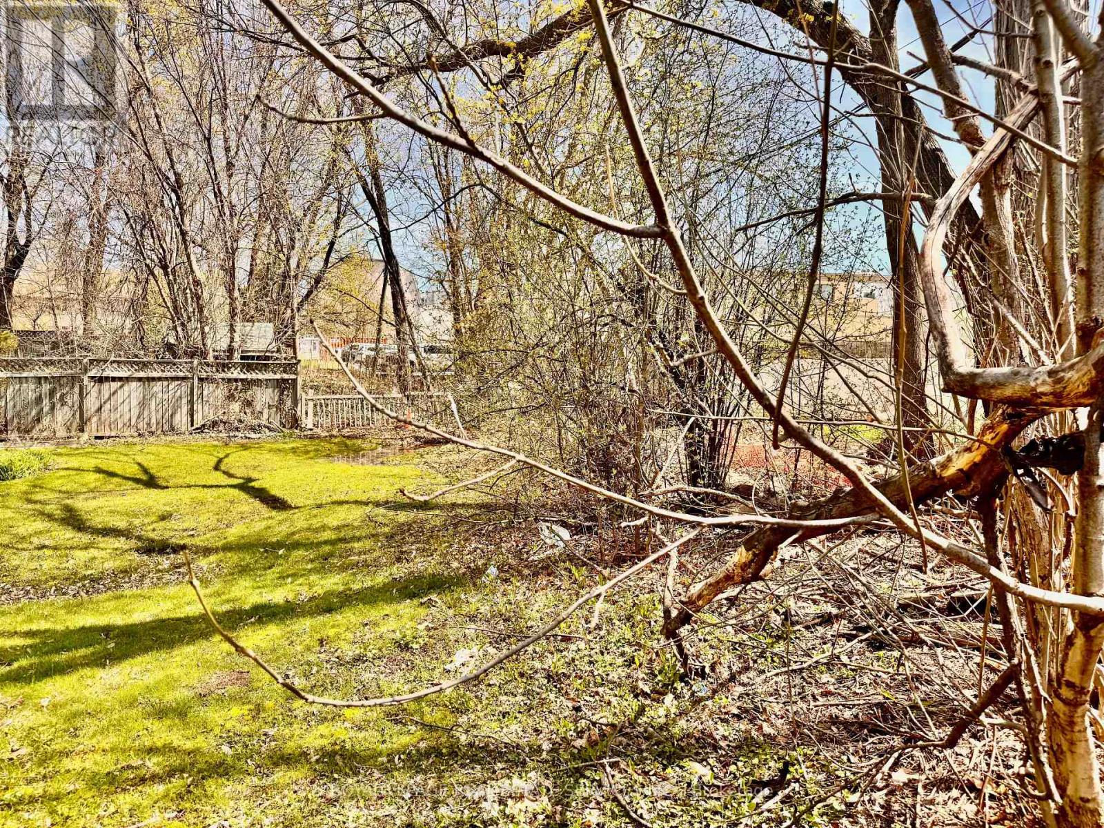 Detached at 2386 SOVEREIGN STREET, Oakville