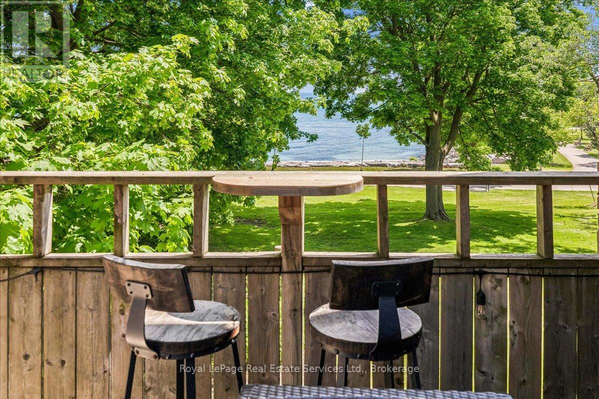 Townhouse at 2254 MARINE DRIVE, Oakville