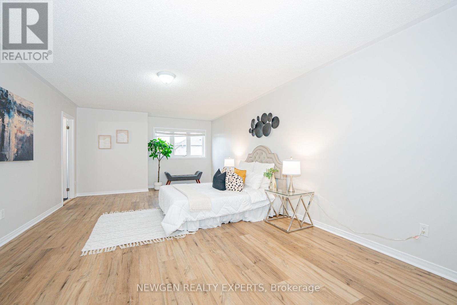 Townhouse at 55 TEAL CREST CIRCLE, Brampton