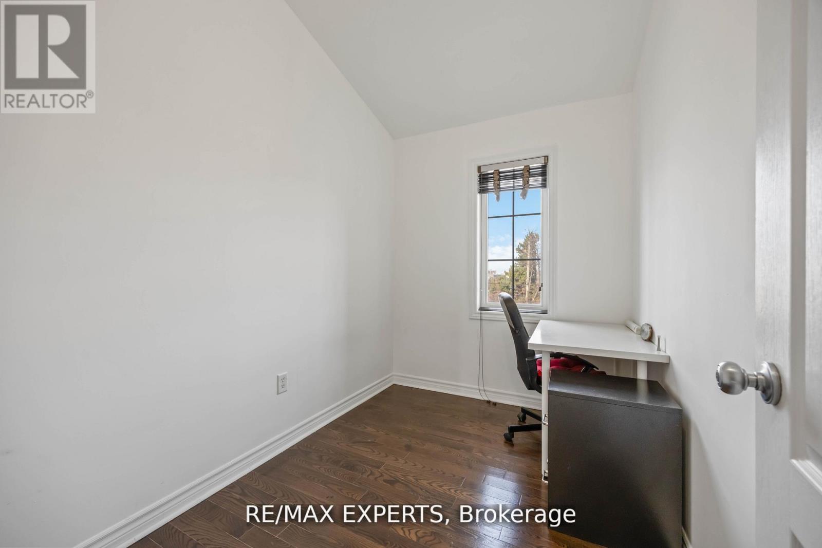 Townhouse at 19B OAK STREET, Toronto
