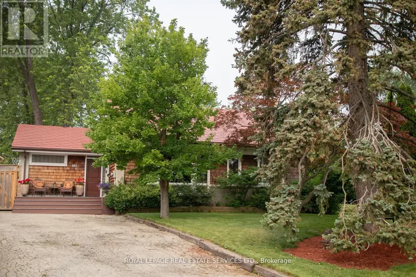 Detached at 167 OLIVER PLACE, Oakville