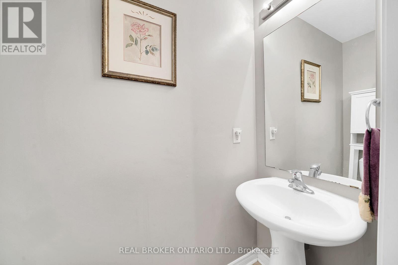Townhouse at 134 MCCREADY DRIVE, Milton