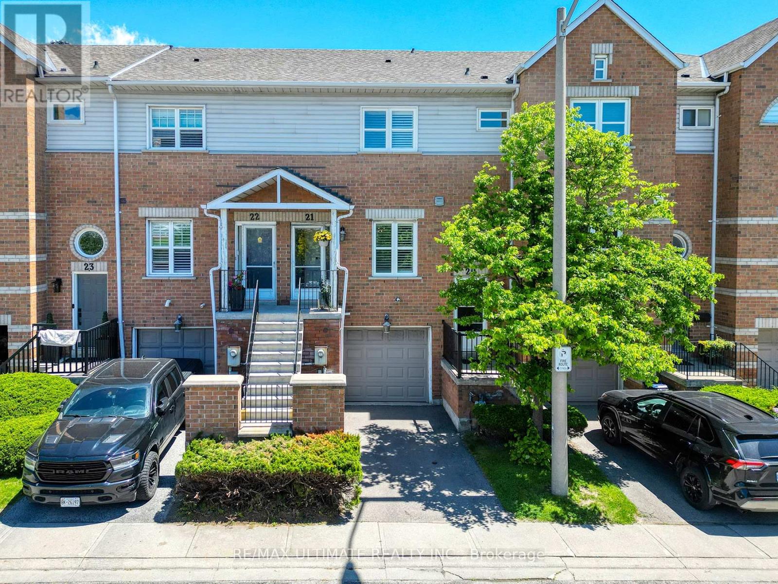 Townhouse at 21 - 630 EVANS AVENUE, Toronto (Alderwood)