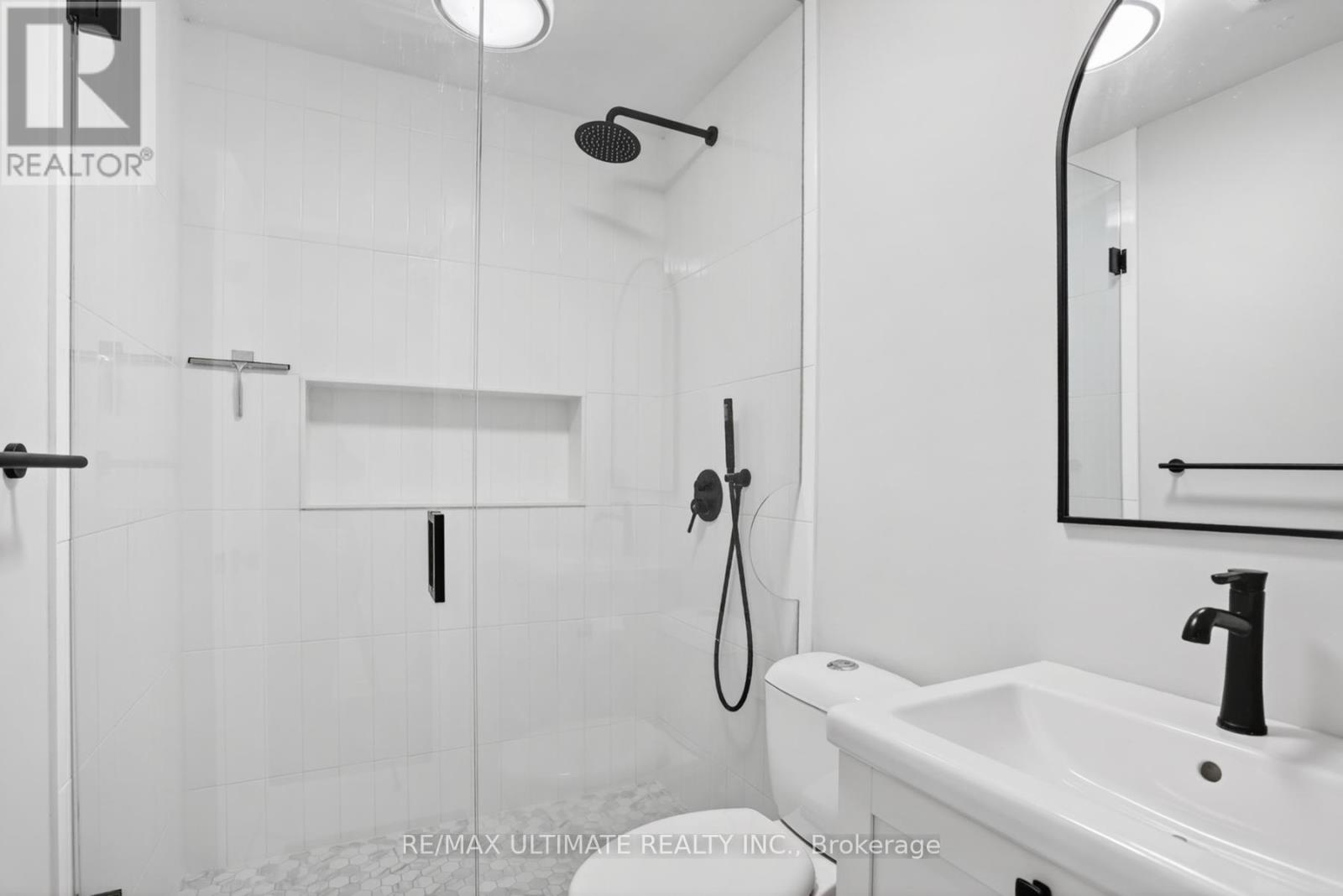Townhouse at 21 - 630 EVANS AVENUE, Toronto