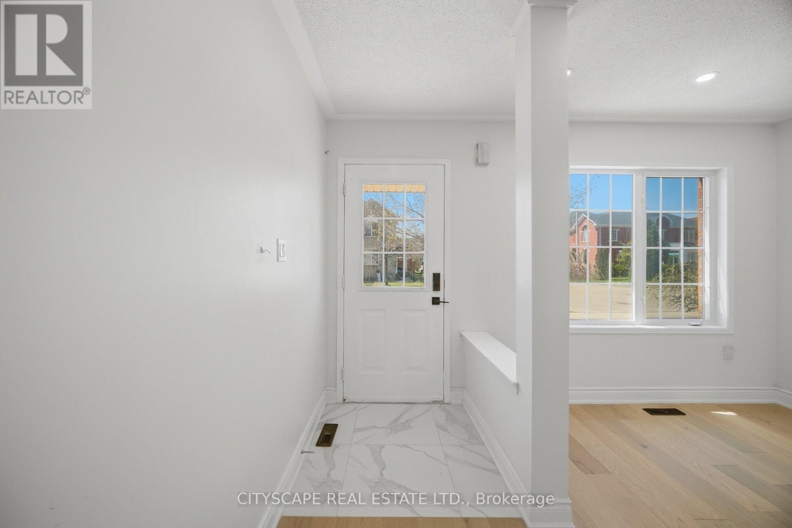 Townhouse at UPPER - 106 TIANALEE CRESCENT, Brampton