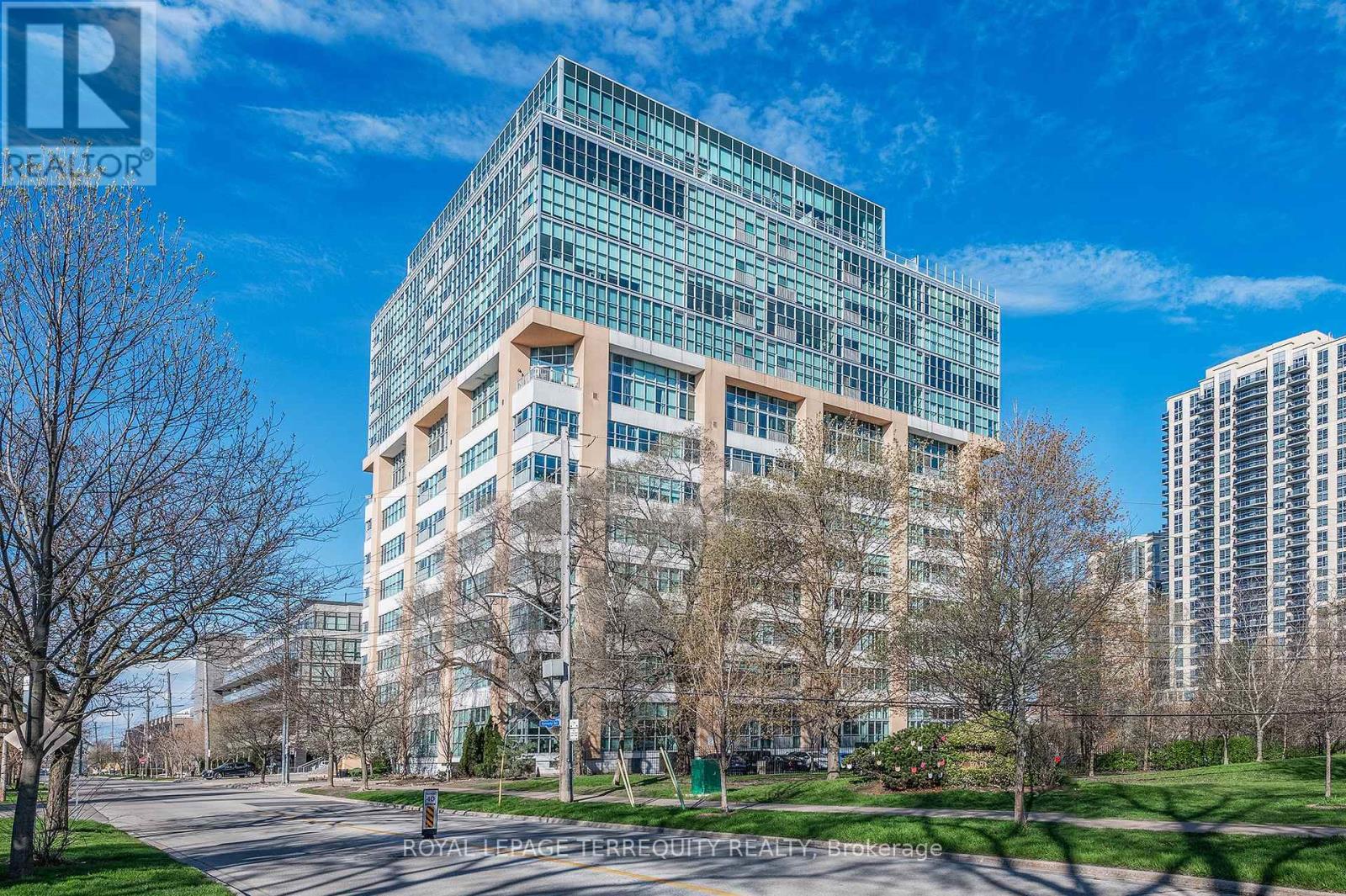 Apartment at 707 - 2 FIELDWAY ROAD, Toronto