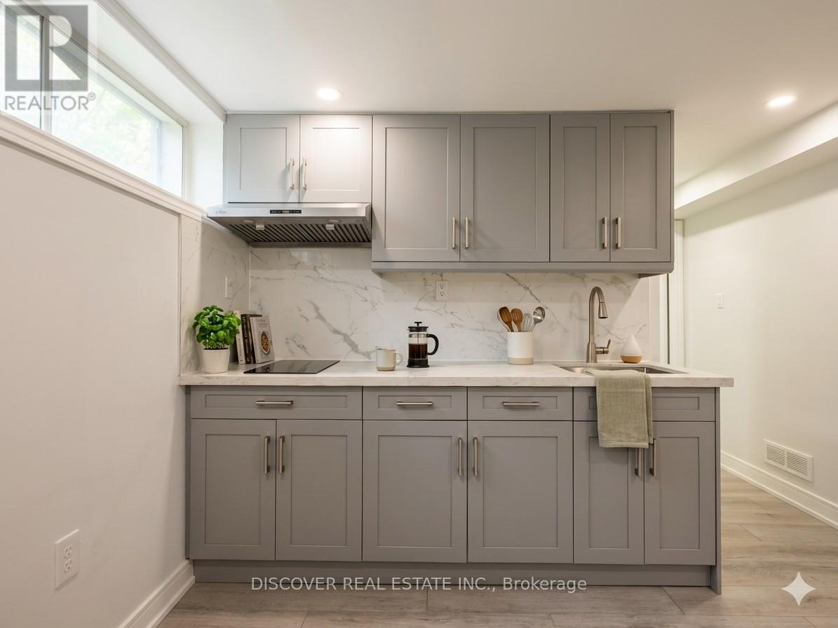 Detached at APARTMENT # 2 - 186 FLORADALE DRIVE, Mississauga