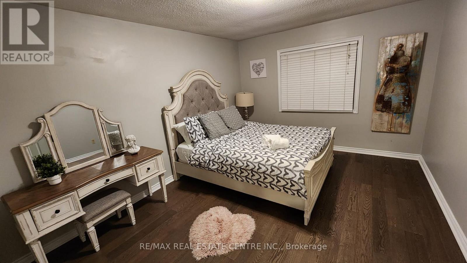 Detached at 3683 EAST PARK COURT, Mississauga