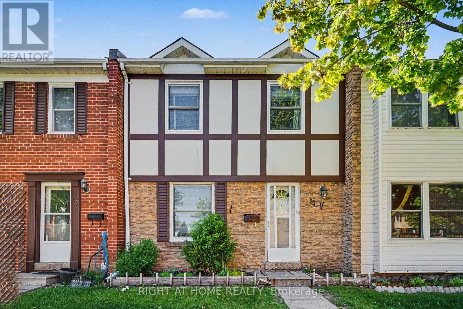 Townhouse at 89 - 1020 CENTRAL PARK DRIVE, Brampton (Northgate)