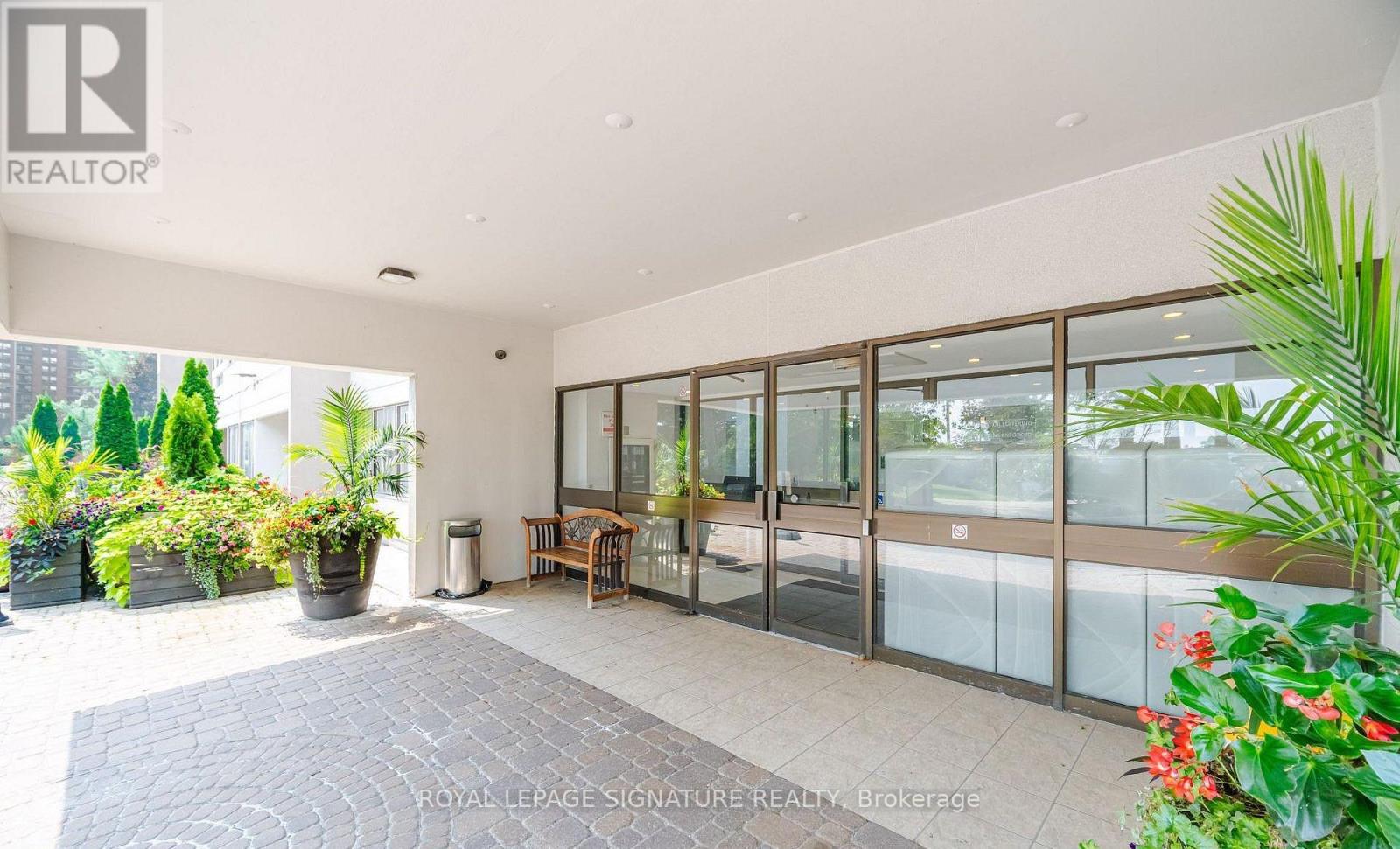 Apartment at 906 - 1580 MISSISSAUGA VALLEY BOULEVARD, Mississauga