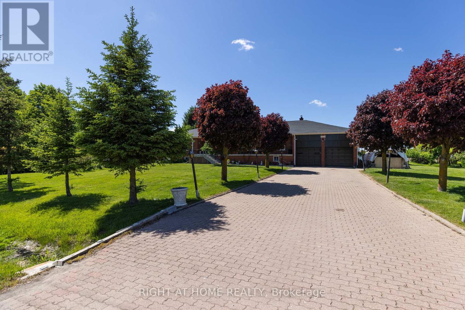 Detached at 7770 HEALEY ROAD, Caledon