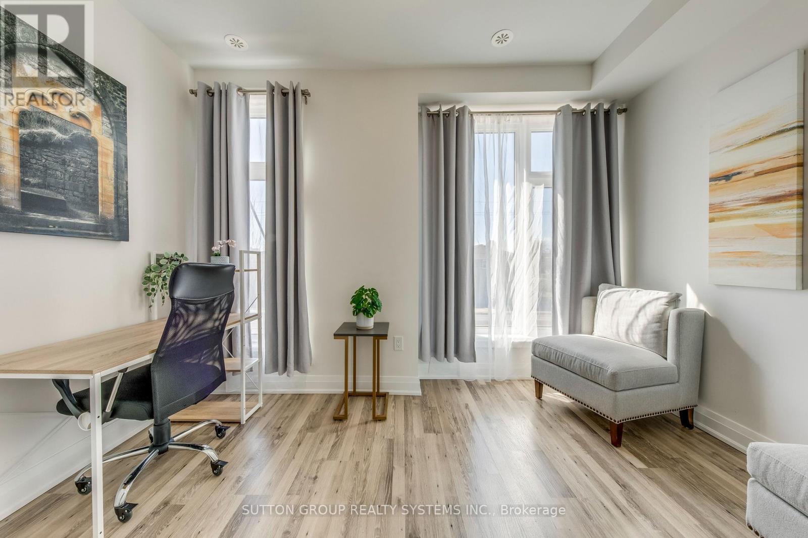 Townhouse at UPPER - 1 - 1774A LAWRENCE AVENUE W, Toronto