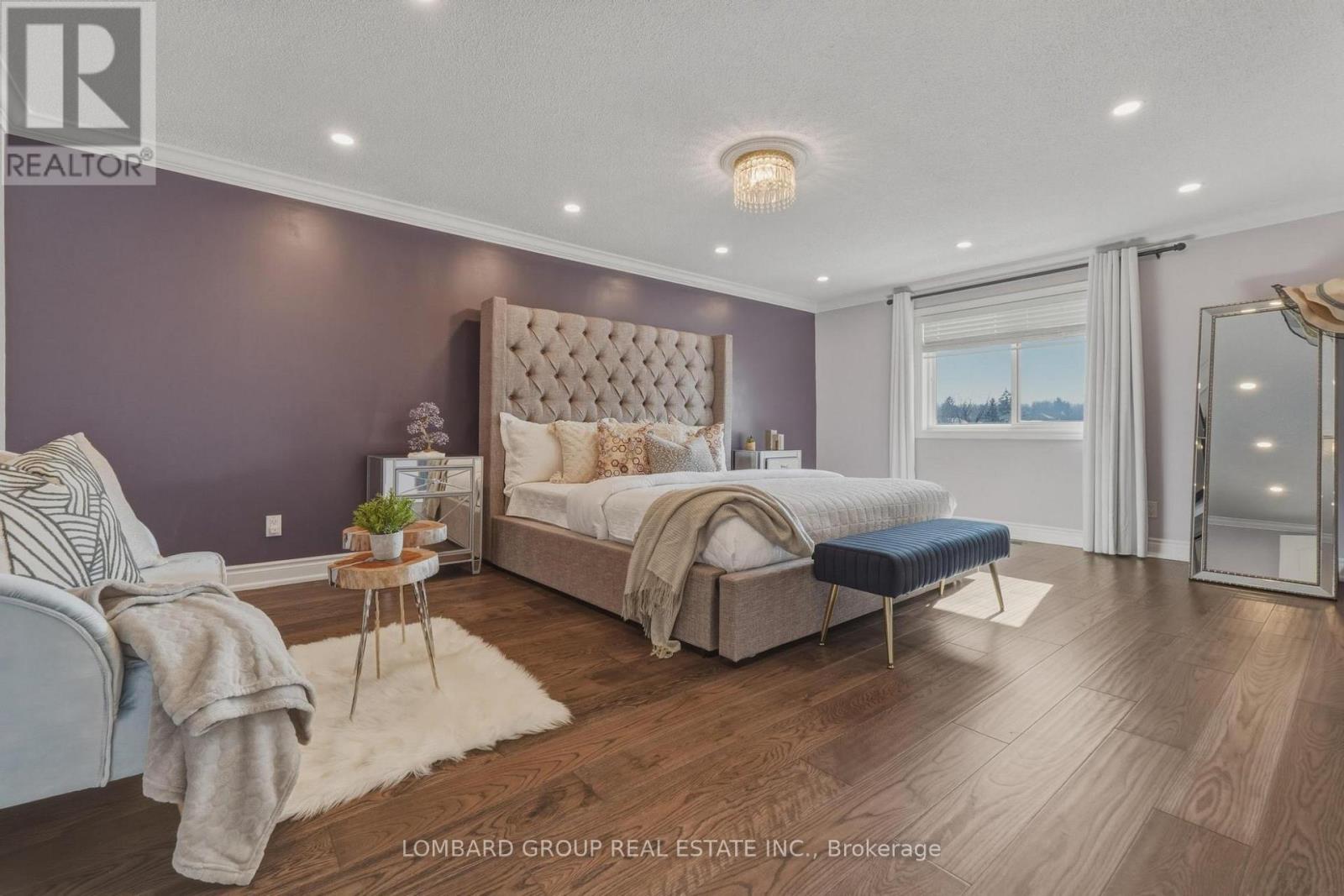 Detached at 10 WHITMORE COURT, Brampton