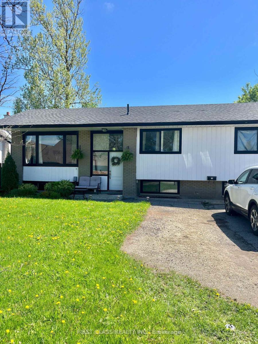 Detached at 53 CENTRE STREET E, Orangeville