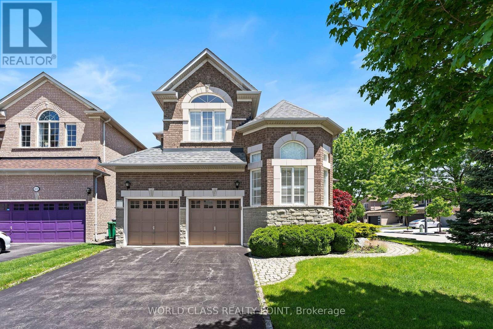 Detached at 3795 LACMAN TRAIL, Mississauga