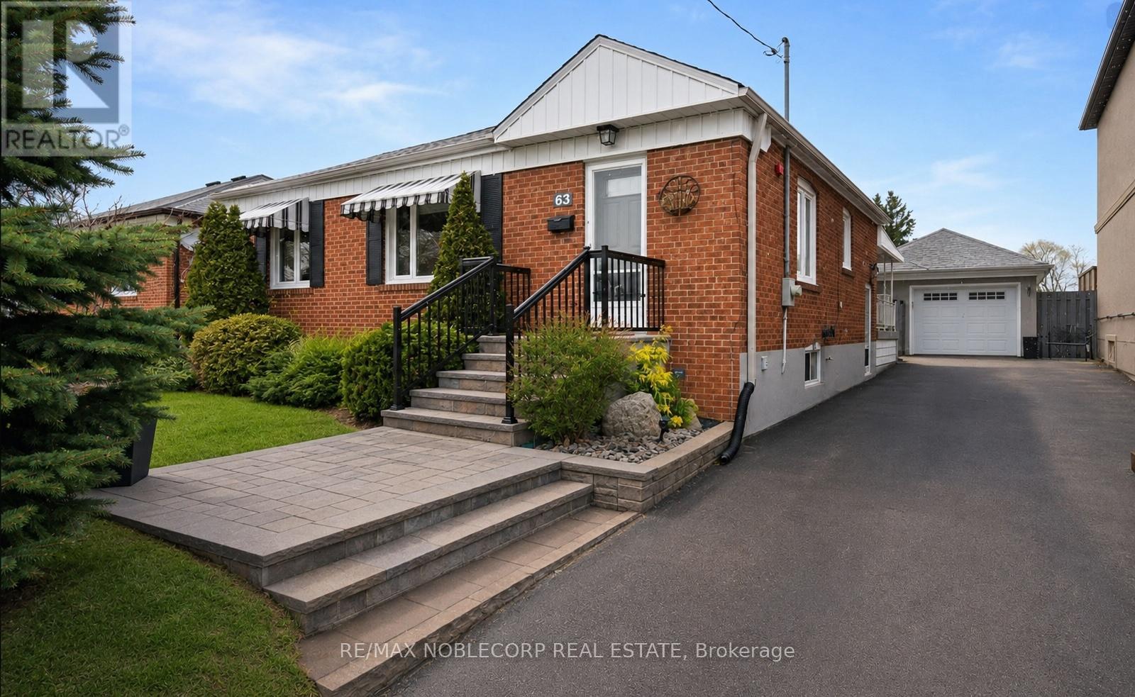 Detached at BSMT - 63 BUNNELL CRESCENT, Toronto (Downsview-Roding-CFB)
