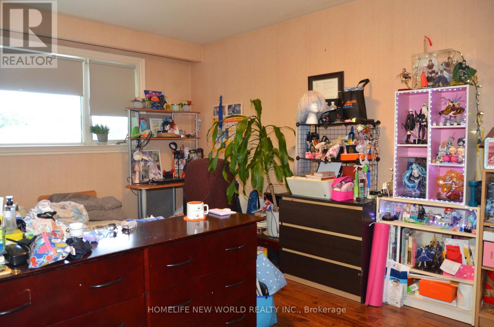 Detached at 15 BRANTLEY CRESCENT, Toronto