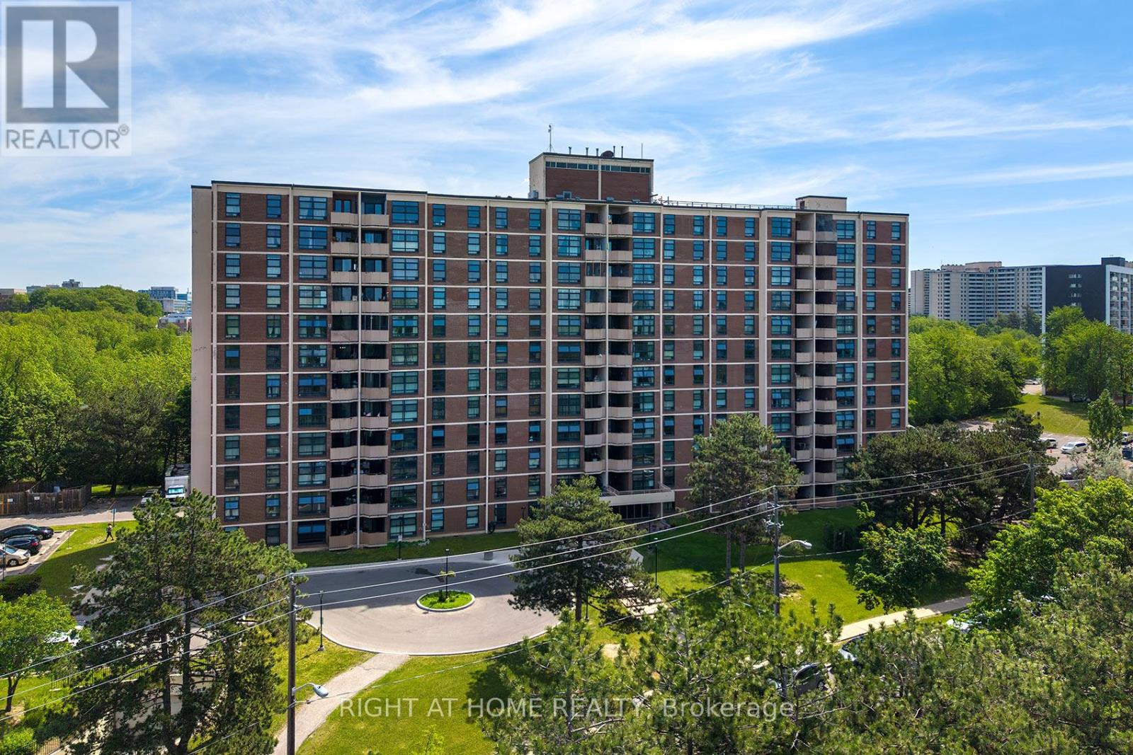 Apartment at 608 - 335 DRIFTWOOD AVENUE, Toronto