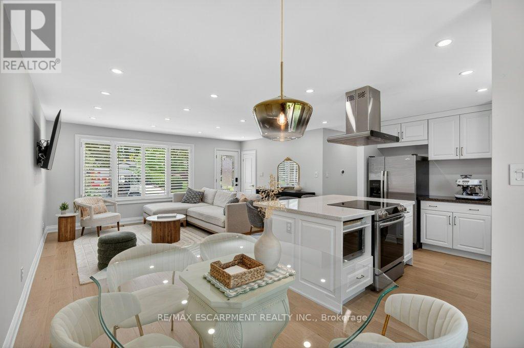 Detached at 603 CORNICK DRIVE, Burlington