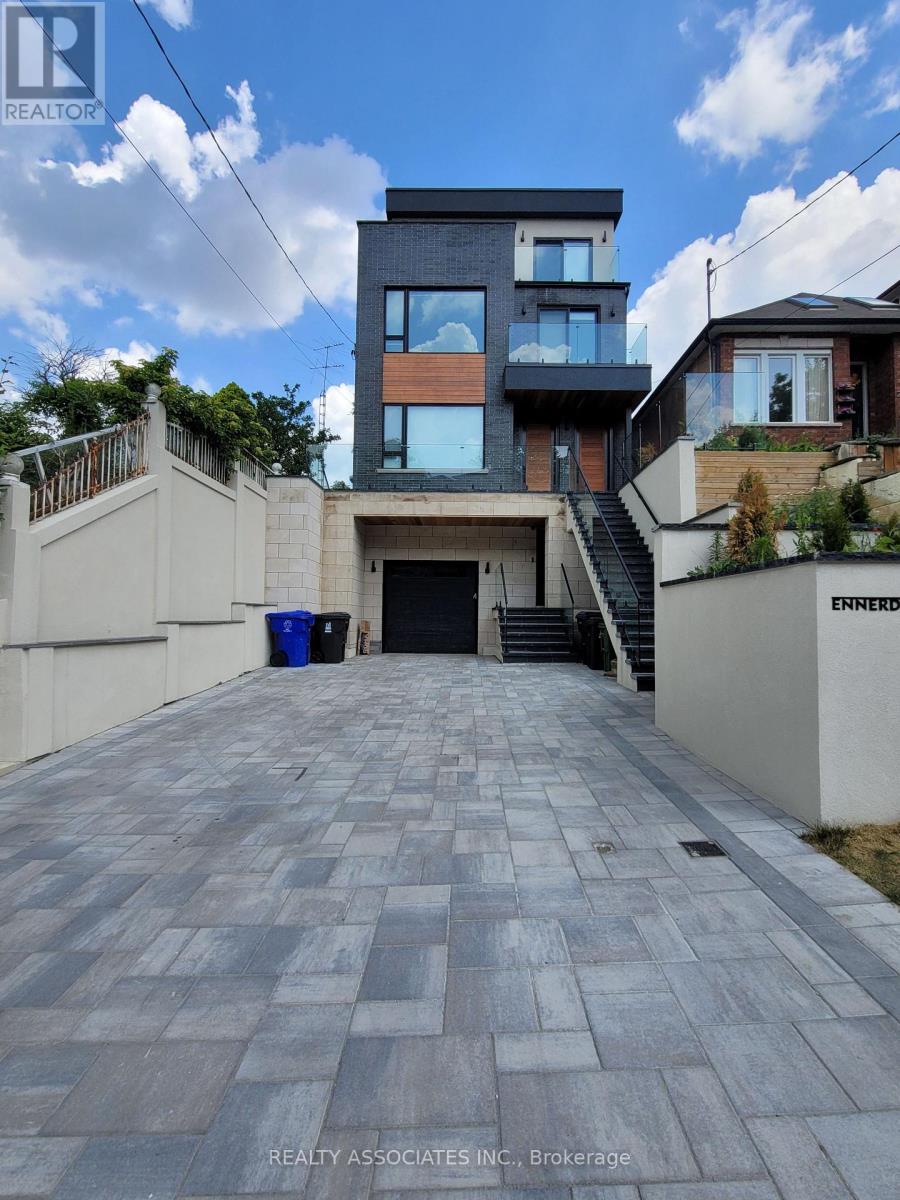 Detached at UNIT 1A - 31 ENNERDALE ROAD, Toronto (Caledonia-Fairbank)