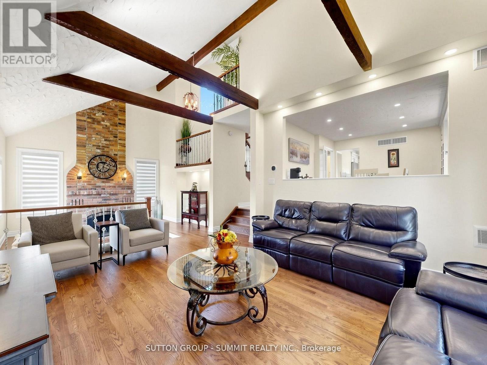 Detached at 3485 CAWTHRA ROAD, Mississauga