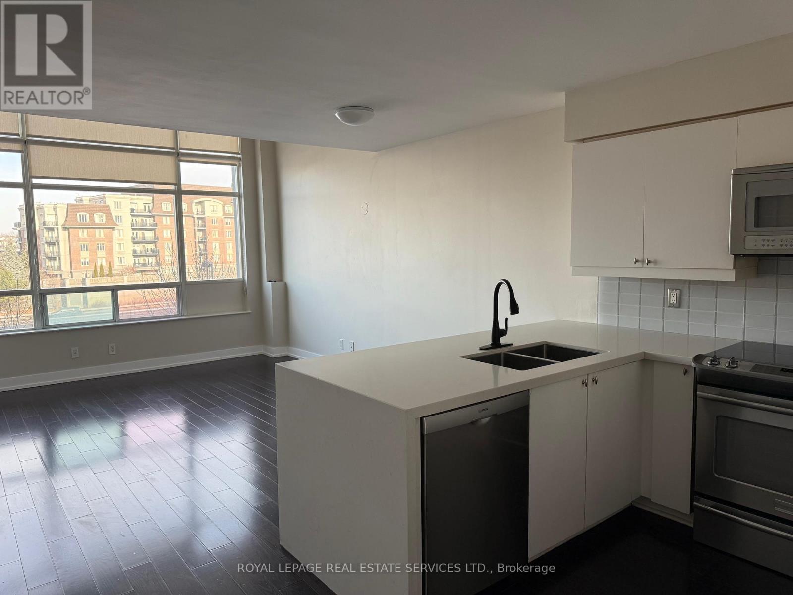 Apartment at 334 - 200 MANITOBA STREET, Toronto