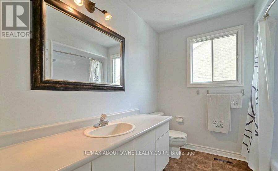 Detached at MAIN - 1284 CREEKSIDE DRIVE, Oakville