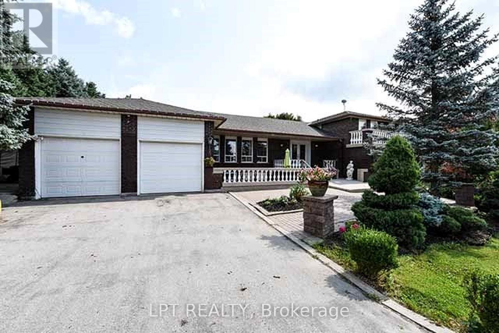 Detached at 14603 AIRPORT ROAD, Caledon