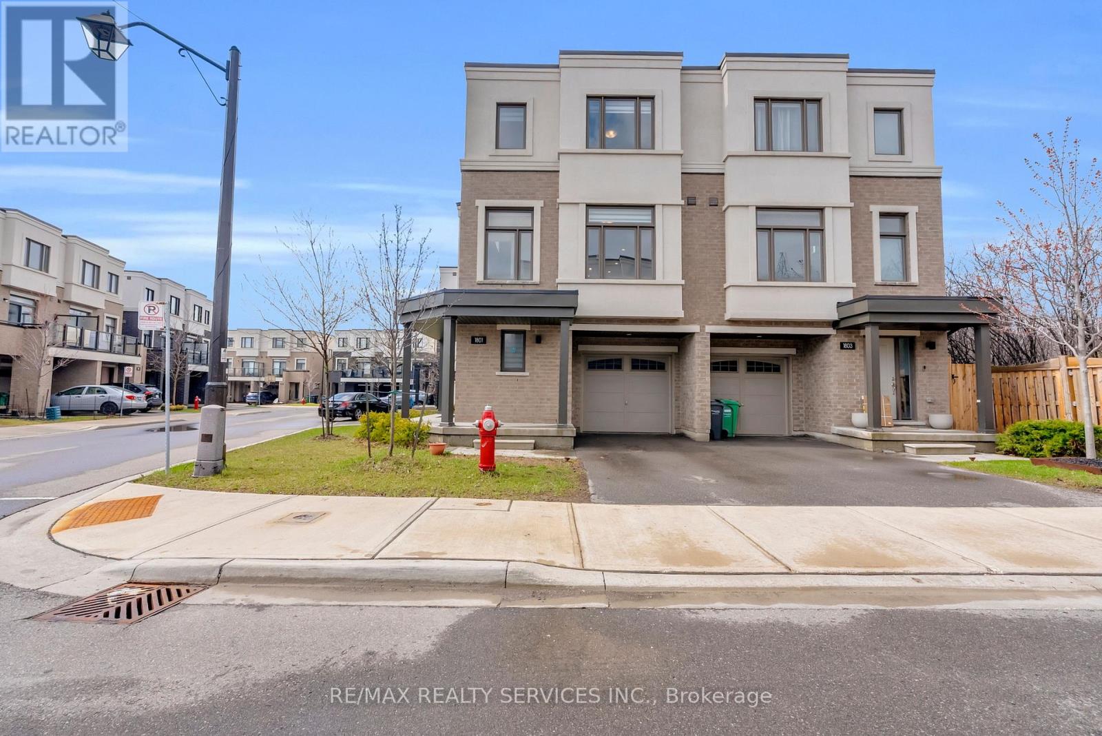 Semi-Detached/Link at 1801 MITOFF PLACE, Mississauga (Rathwood)