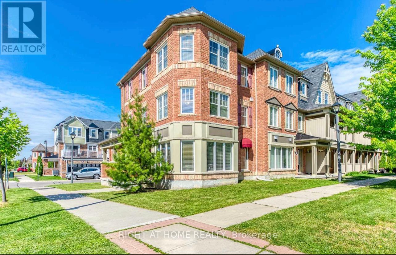 Townhouse at 638 HOLLY AVENUE, Milton (CO Coates)