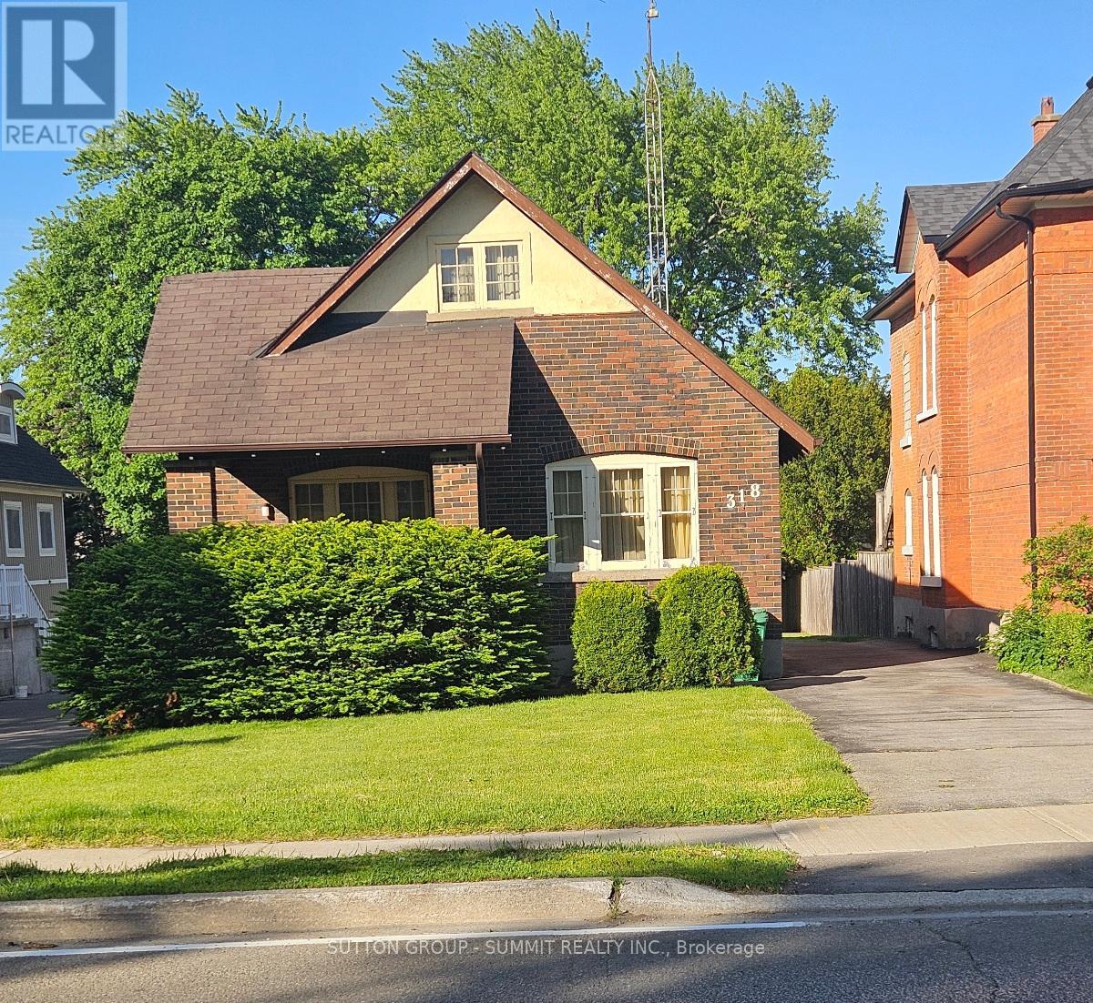 Detached at 318 QUEEN STREET S, Mississauga (Streetsville)