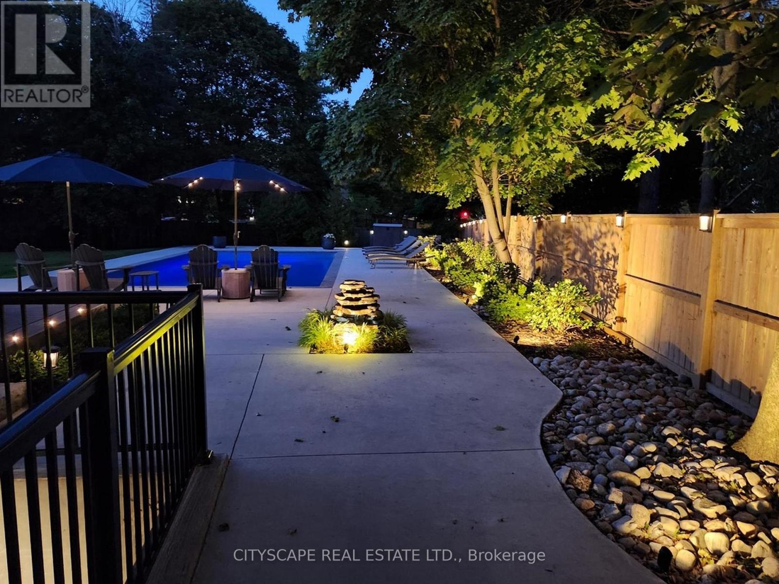 Detached at 2585 KENNA COURT, Mississauga