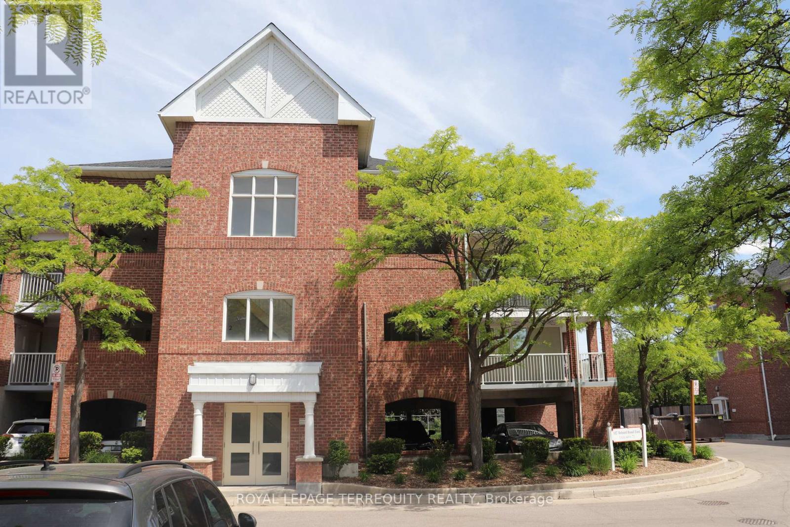 Apartment at 45 - 117 BRISTOL ROAD E, Mississauga (Hurontario)