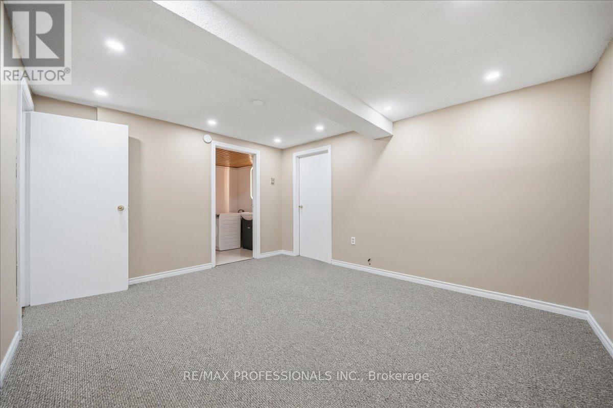 Detached at 1708 WOODEDEN DRIVE, Mississauga
